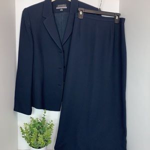 Casual Corner Annex Essentials dark blue Jacket and skirt set size 12P